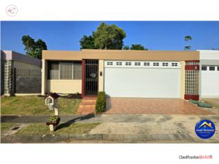 CASA CON PLACAS SOLARES  EN ACCESO CONTROLADO
