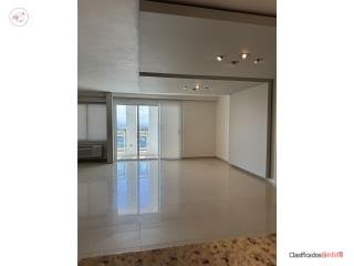 generador,piscina,gym,cerca de Condado