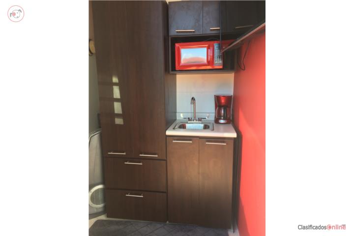 Estudio incl. agua, luz, a/c, amueblado