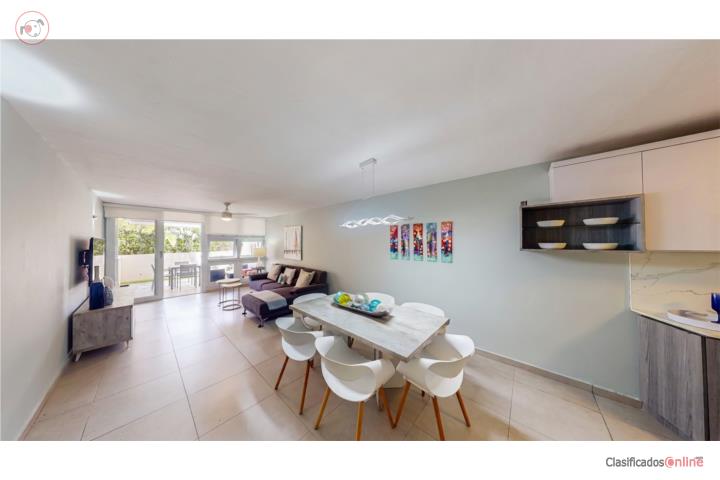 Beach front apartment in Costa Dorada