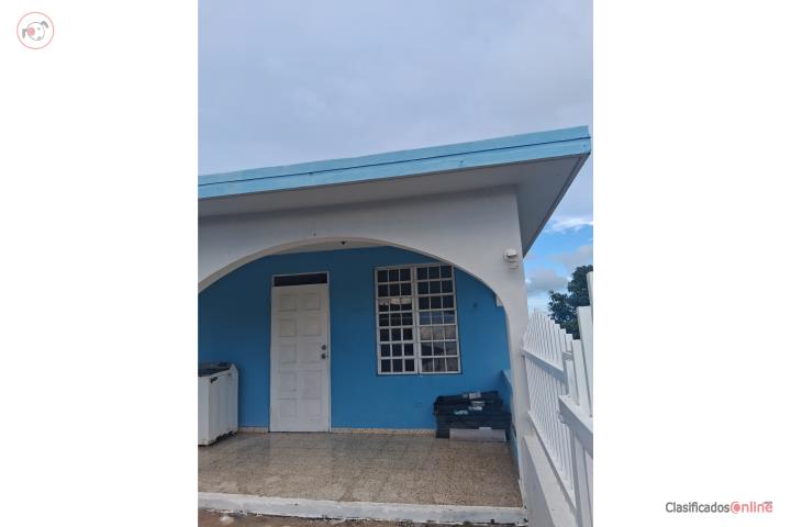 2 Bedroom 1 Bathroom street level for rent