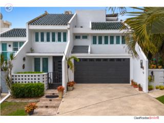 Hermoso Townhouse 4/4 en Vega Alta $5,000