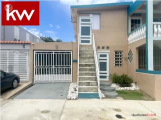 URB. ROYAL TOWN - BAYAM�N