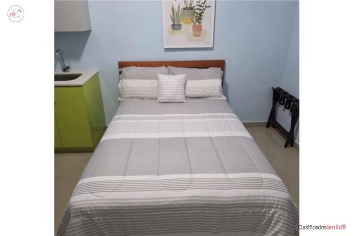 Studio 1b incluye agua y luz
