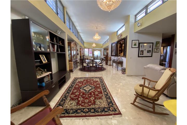 Mansiones De Garden Hills Puerto Rico, Venta Bienes Raíces Guaynabo