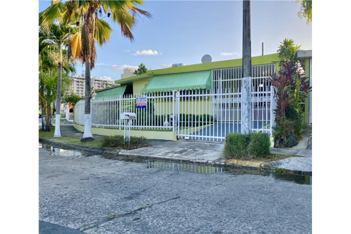 La Riviera Puerto Rico