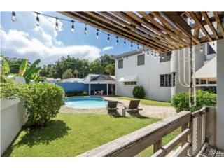 Puerto Rico - Bienes Raices Venta2-level house with pool in Guaynabo Puerto Rico