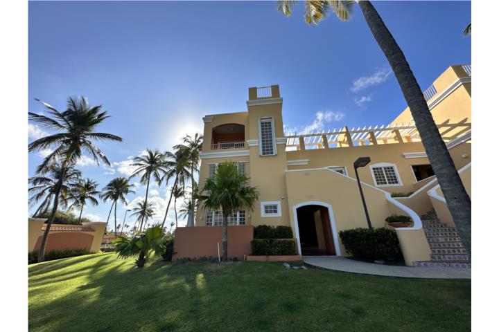 Fairway Courts Puerto Rico Venta Bienes Raíces Humacao Palmas Puerto