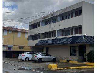 Puerto Rico - Bienes Raices VentaLocal de 2,300.40 p/c en C. Martinez Nadal Puerto Rico