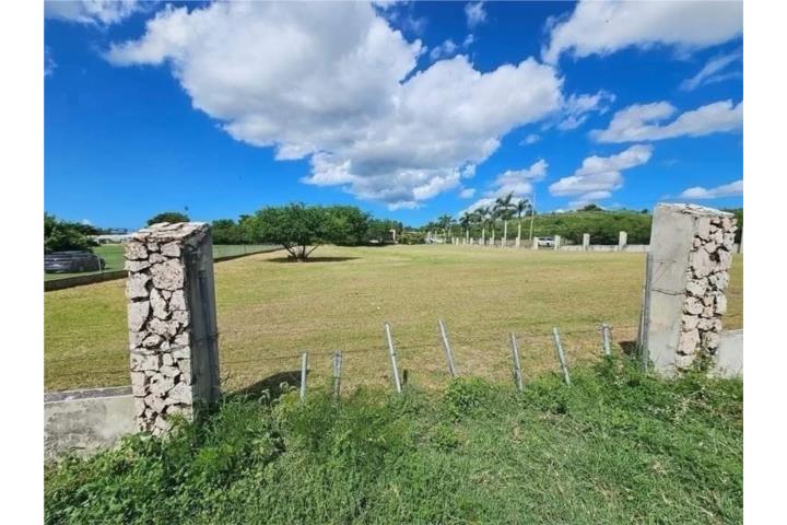 TERRENO LLANO - ESQUINA.
