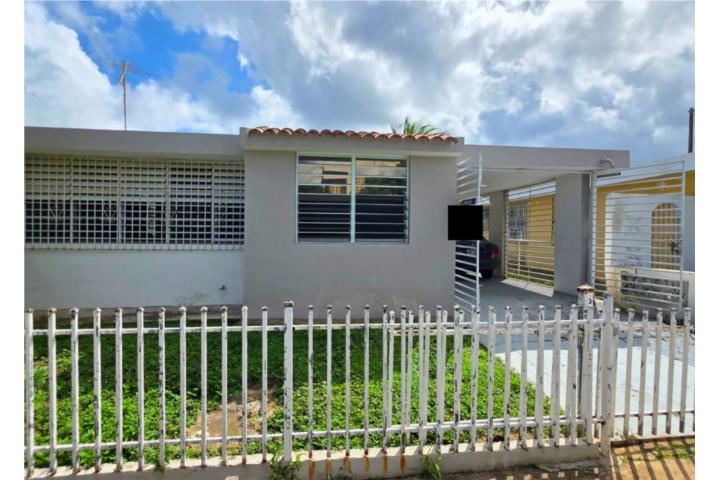 For Sale; (No R3 offer accepted)– 3-Bedroom, 2-Bath Home in Urb.
