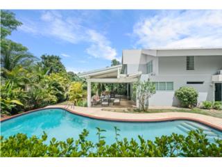 Spacious 4BR with Terrace, Pool, and Full Gen