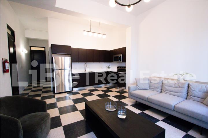 254-256 San Francisco, Apt 202, 2 hab, 2 bath