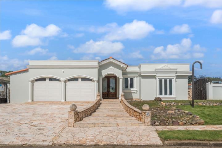 Hacienda Mi Querido Dorado