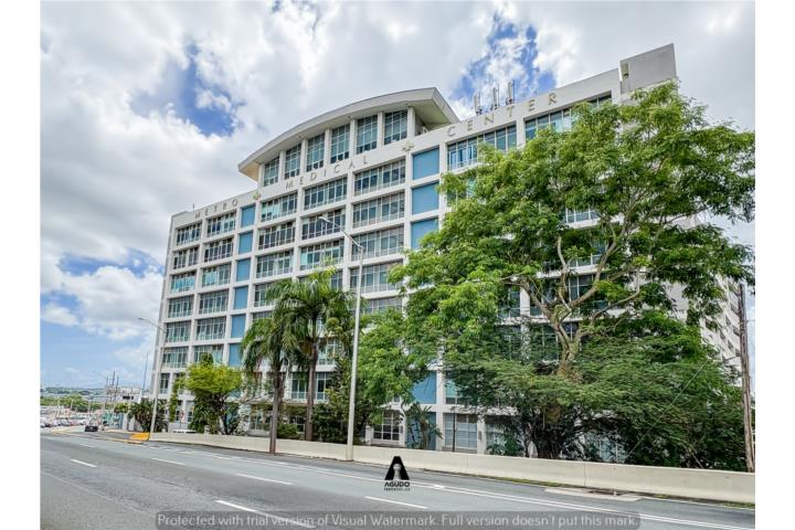 Cuenta con 5 oficinas privadas, recepción con sala de espera, área de archivos, modulares de oficina, y baño completo.