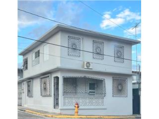 Manati Pueblo / PROPIEDAD DE ESQUINA