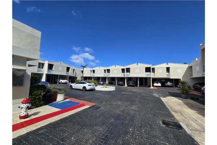 Villas De Guaynabo