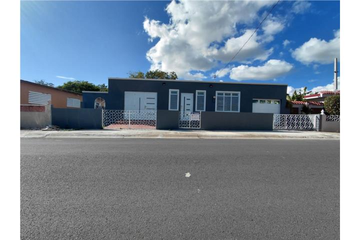 ¡Se Vende Propiedad Remodelada en Salinas! Características: Accesos: Dos accesos a la propiedad prin