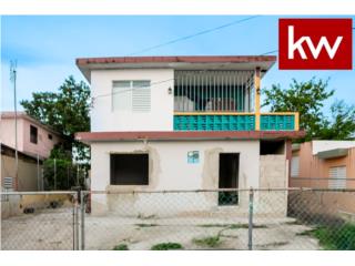 BO. SANTA ROSA, CASA EN HATILLO