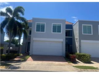 Cielo Dorado Village, 3h/2.1b $400,000