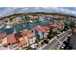 Lot for Sale-Isla San Miguel has private dock