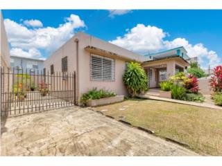 Charming Retro Home in Ocean Park