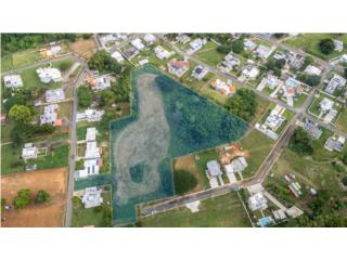 Finca con Control de Acceso
