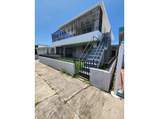 Multifamiliar-Urb. Country Club-Carolina