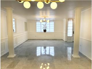  Spectacular Luxury TH Victoria Court 