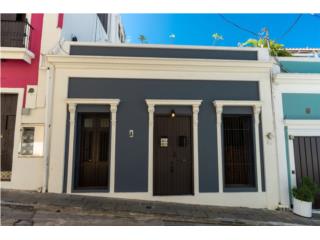 UNIQUE ONE STORY PLUS ROOFTOP AND PKG!
