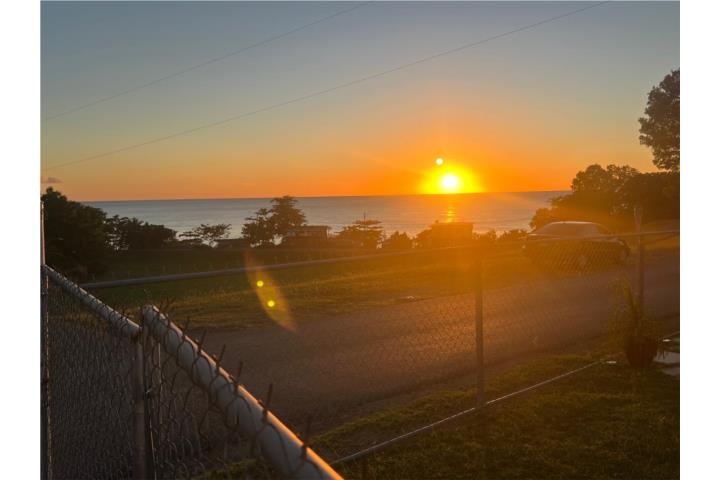 Discover a unique investment opportunity in Barrero, Rincón—just minutes from the beach! This 1,906