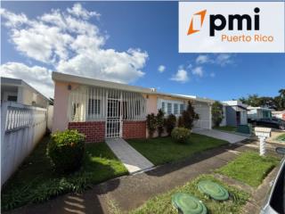Amplia residencia de 3C, 2B, 200k 