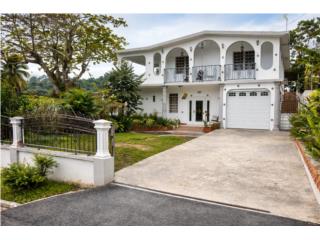 Casa de dos niveles con vista a las Monta�as
