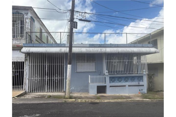 Propiedad ubicada en la calle Marcial Bosch Cayey P.