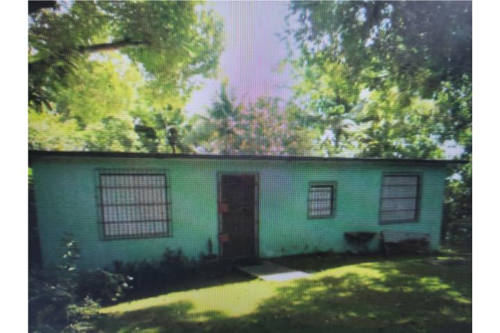 Excelente propieda en el sector hoya mala consta de 3 habitaciones y 1 baño sala comedor cocina y balcon en 4.