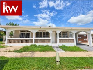 URB. SULTANA, CASA EN MAYAGUEZ