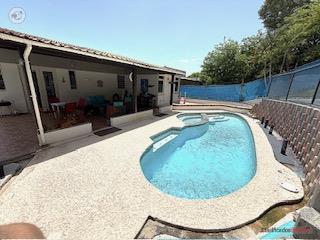 VILLA FRANCA: POOL /SOLAR PANELS/AIRB...