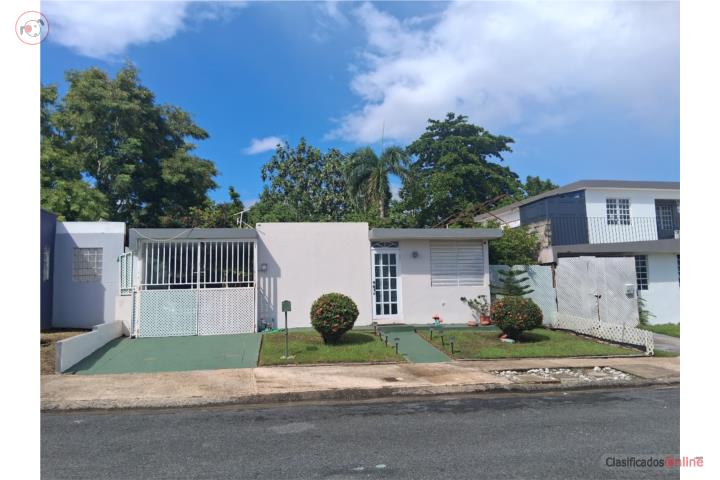 Residence in Santa Elena Urbanization