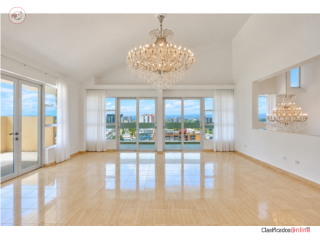 New Price! Mirador del Parque - Modern 2-Story PH