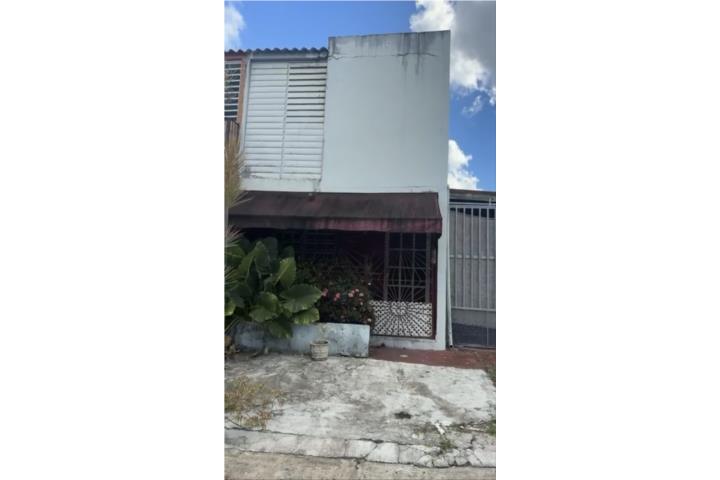 Casa en Royal Town Bayamón de 3 habitaciones, 2.