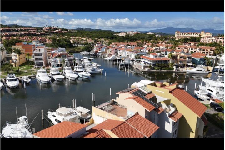 Harbour Side Palmas del Humacao