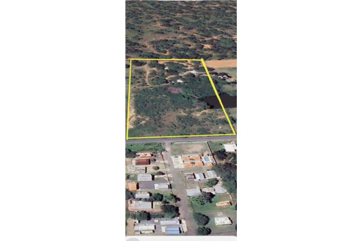 Carretera 3301 Exactamente Frente al Km 1.