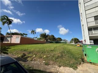 Solar ubicado en Urb. Torremolinos, Guaynabo