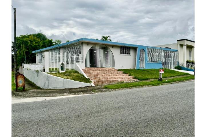 Alturas De Mayagüez