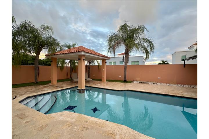 The Village at the Hill - Ceiba, PR