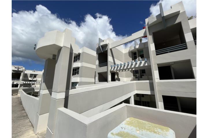 Portales de Parque Escorial