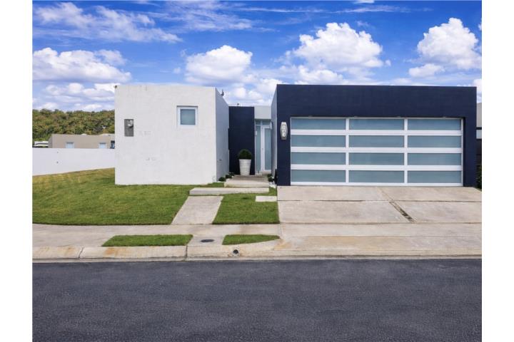 Urb. Paisajes de Dorado