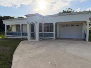 Casa en Hatillo, mucho solar!!