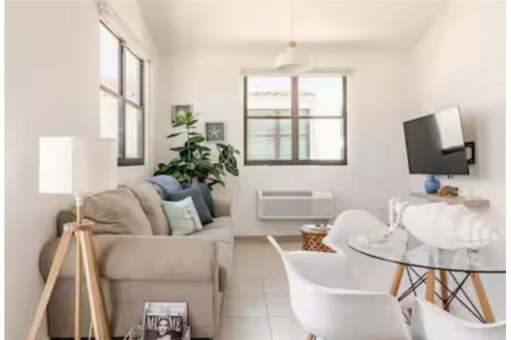 Oceanfront at Bajuras Marbela Casa de Playa