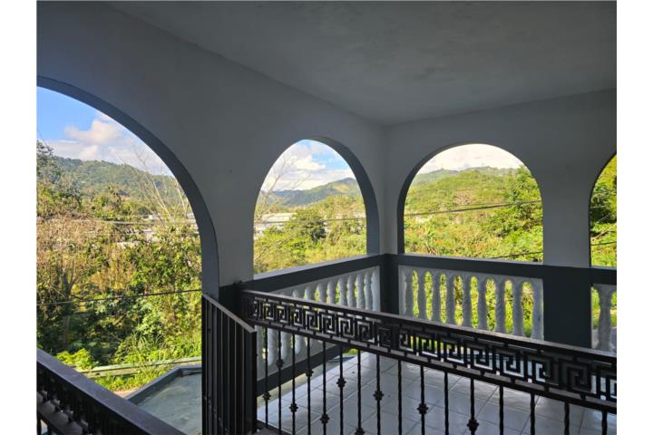 EXCELENTE PROPIEDAD QUE LE GENERA INGRESOS.